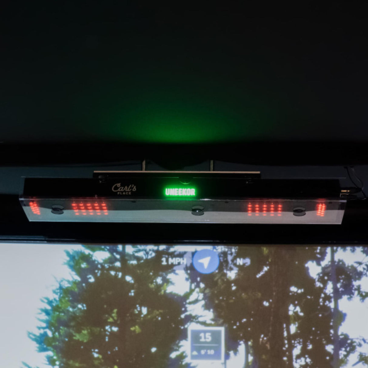 Carl's Place Uneekor EYE XO2 Launch Monitor - Game Den HQ