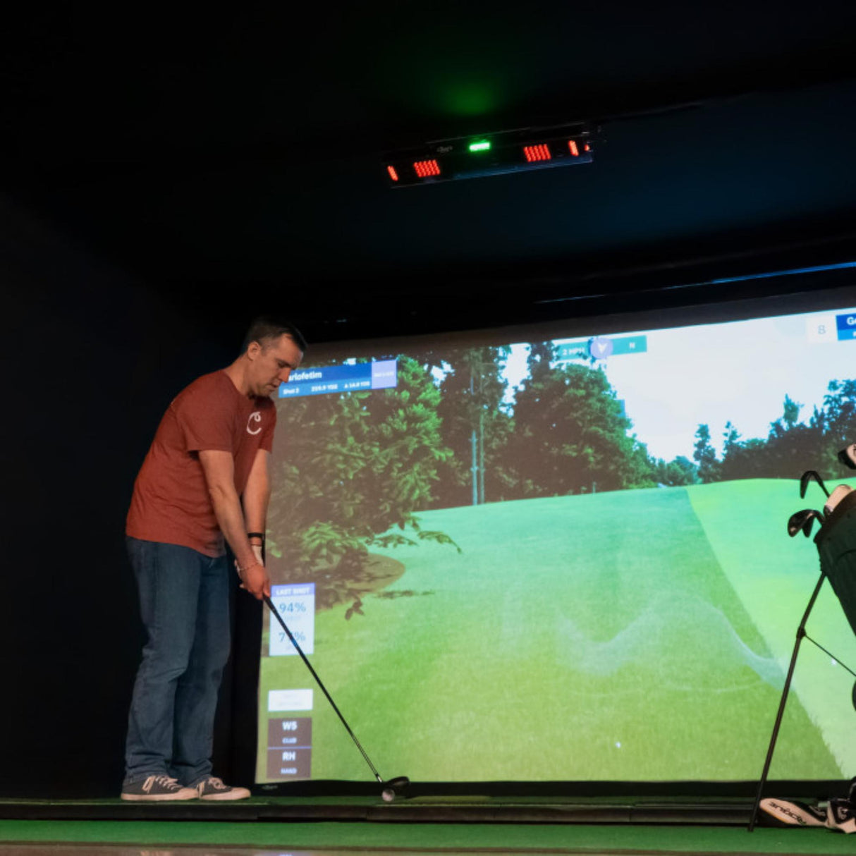 Carl's Place Uneekor EYE XO2 Launch Monitor - Game Den HQ